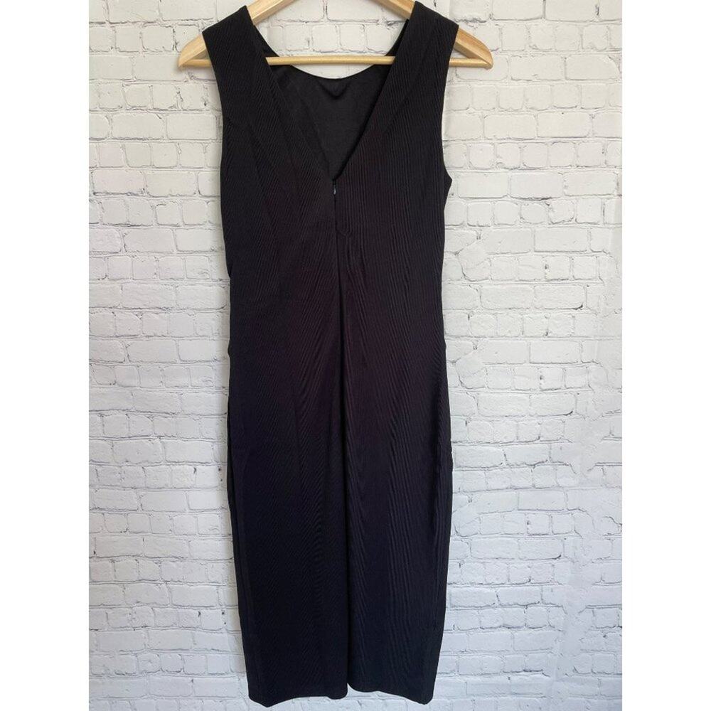 Uniq Little Black Dress Twist Front Size MEDIUM NWT - Picture 2 of 5